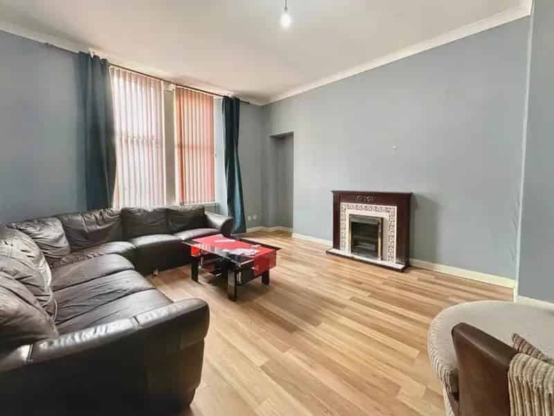 2 Bedroom Flat to Rent in Scotland
