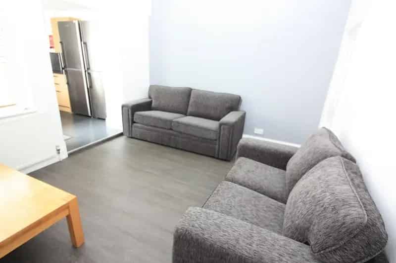 5 Bedroom Terraced House for Sale