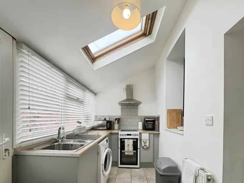 2 Bed Terrace House For Sale - Fully Renovated