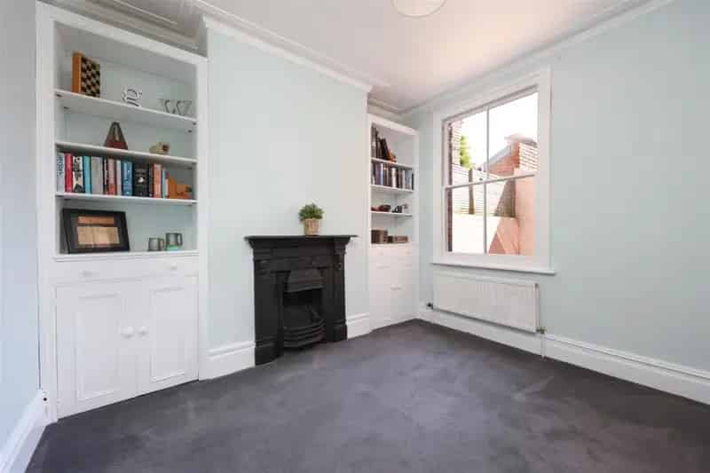 3 Bedroom Victorian Terrace House for Sale - No Onward Chain
