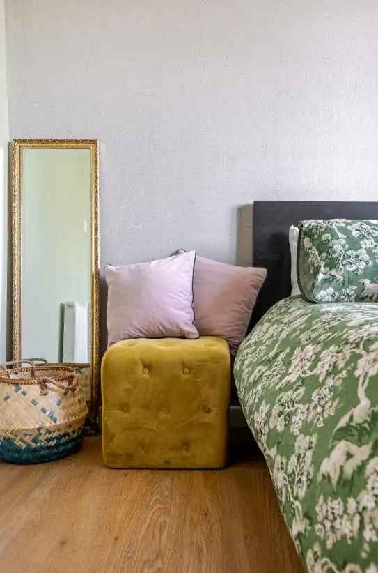 2 Bed Flat for Sale in Bulbery Abbotts Ann