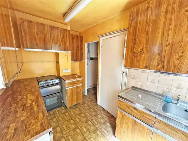 Three Floor Mid Terrace House Requiring Refurbishment