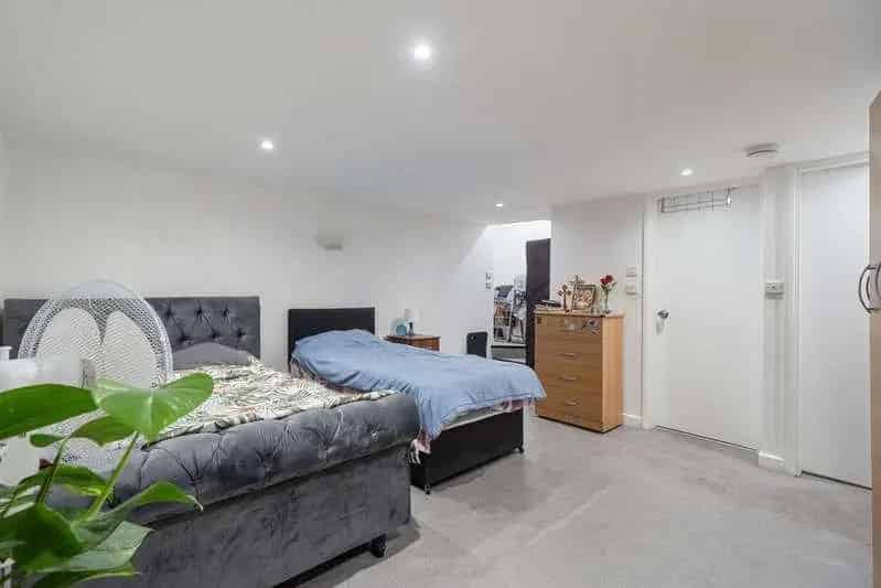 1 Bed Flat for Sale Highbury