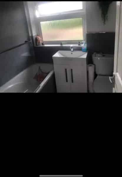 2 Bed House New Bathroom Kitchen Garden Double Drive
