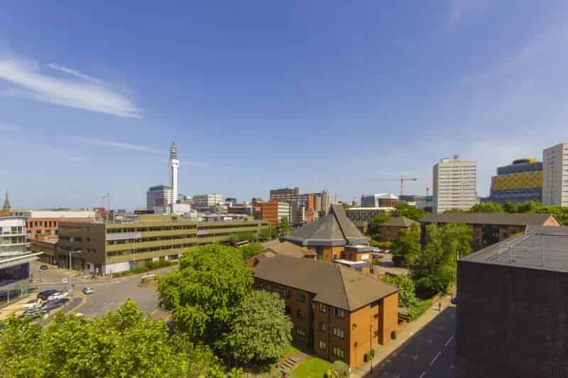 2 bedroom Flat
 To Rent