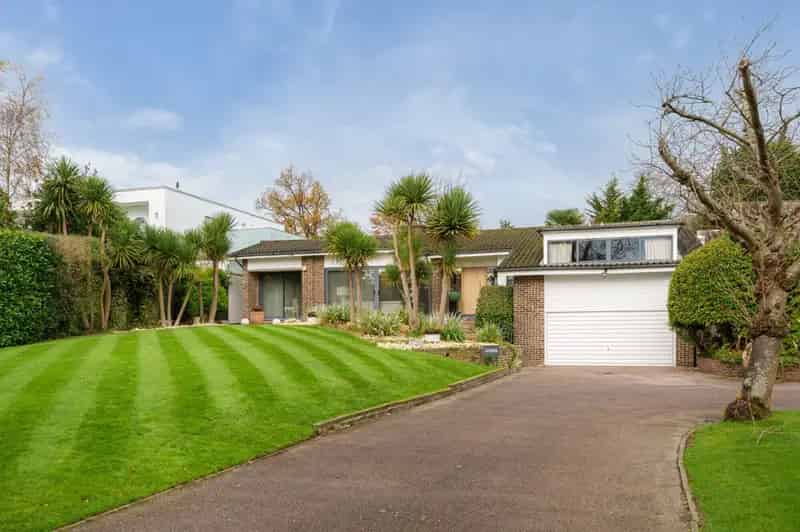 4 Bedroom Detached Bungalow for Sale