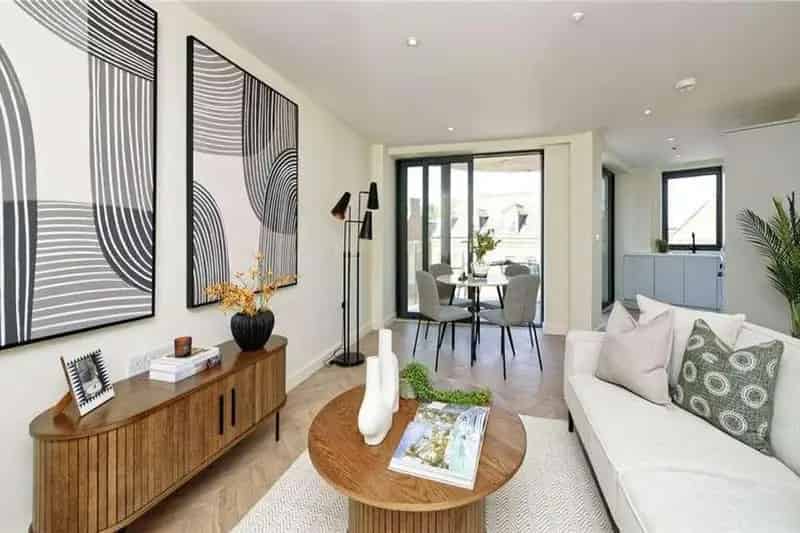 2 Bedroom Apartments Beckenham - Modern Living Near London