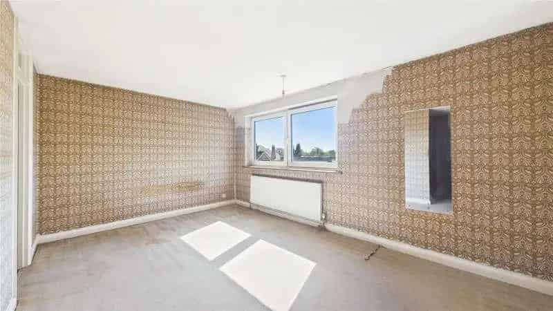 4 Bed Detached House For Sale Horsell Village
