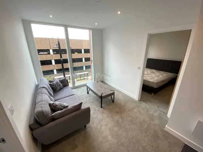 2 Bedroom Apartment Northern Quarter Manchester