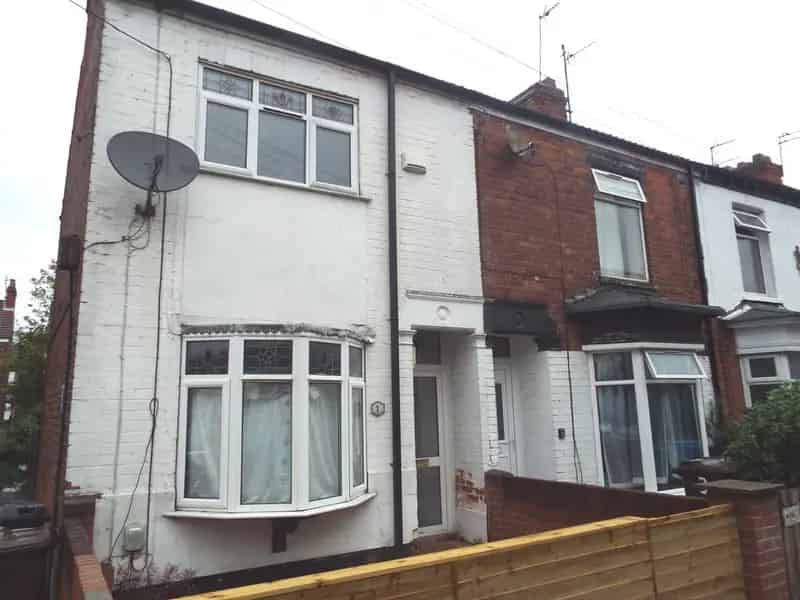 2 Bedroom End of Terrace House to Rent