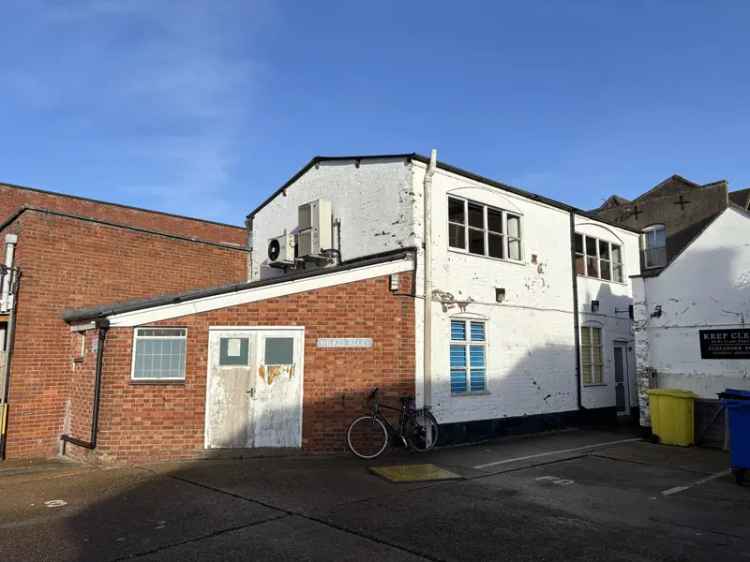 Refurbished Grade II Listed Retail Office Studio Tewkesbury