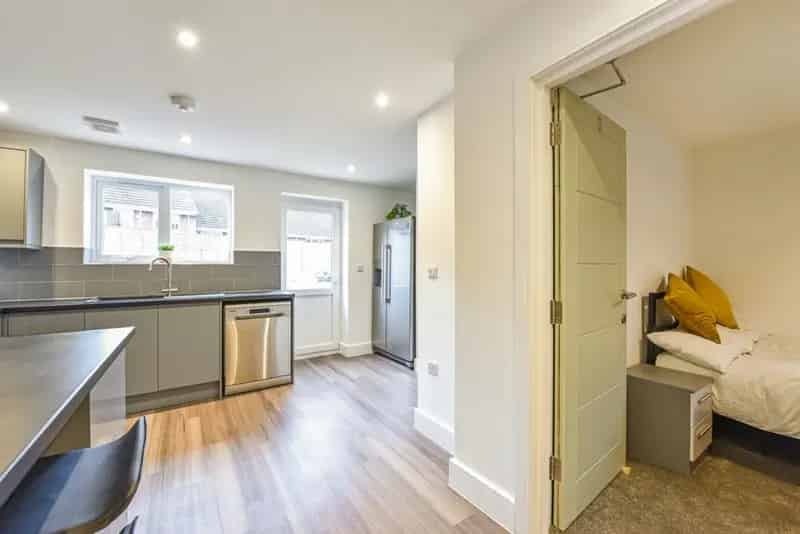 1 Bedroom House of Multiple Occupation HMO To Rent