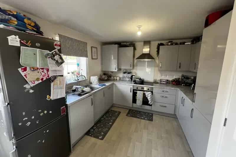 3 Bedroom House Swaffham Modern Kitchen En-suite Garden Driveway