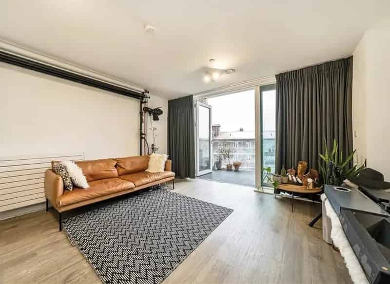Spacious 1-Bed Apartment Near New Cross Station