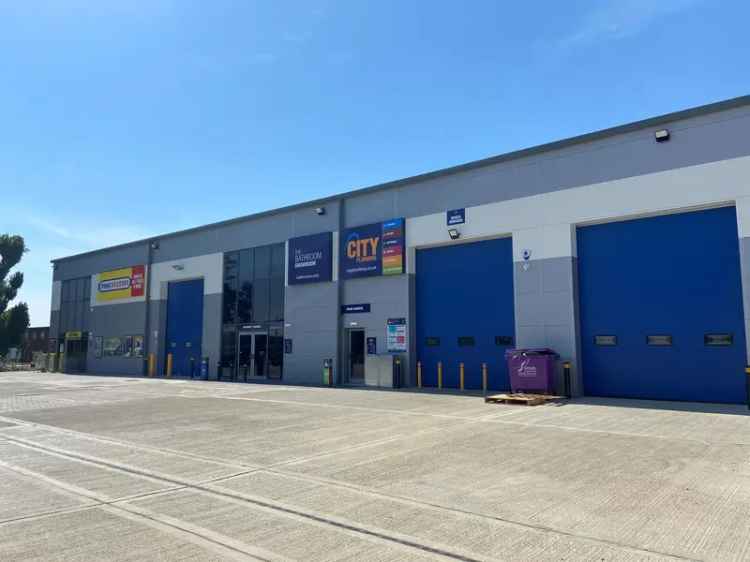 Industrial For Rent in City of London, England