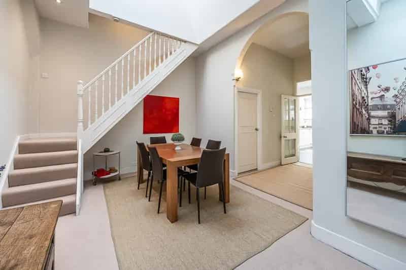 3 Bedroom Maisonette to Rent Near Gloucester Road Station