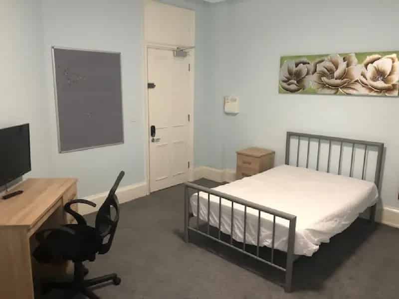 Student Studio Birmingham City Centre Bills Included