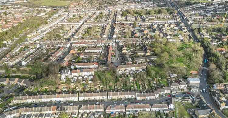 3 Bedroom House for Sale Near Dartford Town Centre