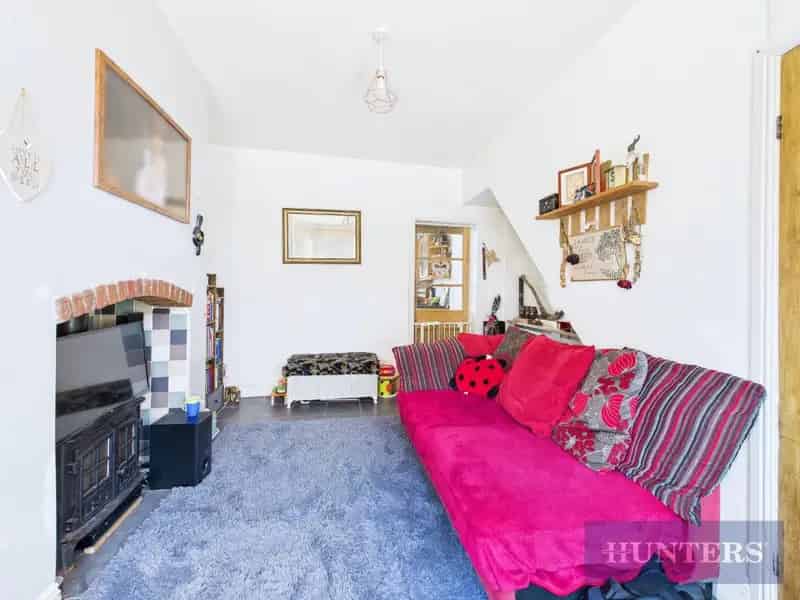 2 Bedroom House For Sale in Scarborough
