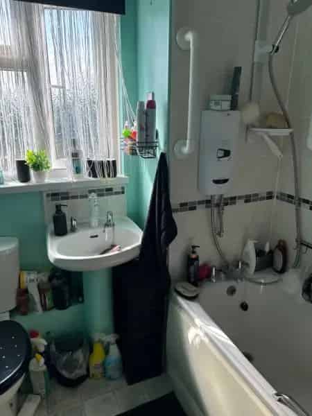 2 Bed House Swap South Yorkshire Near Station Doctors