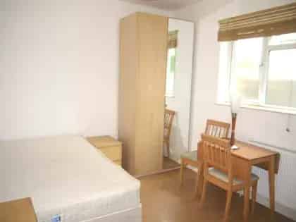 41m² Studio Flat Hendon Central All Bills Included