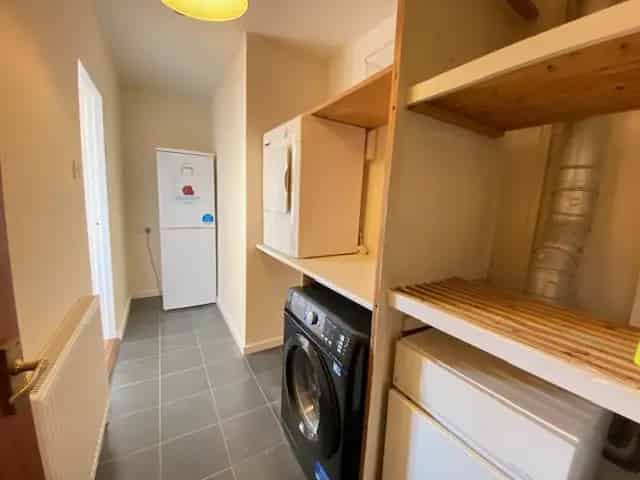 5 Bedroom House with Annex Zero Deposit Available