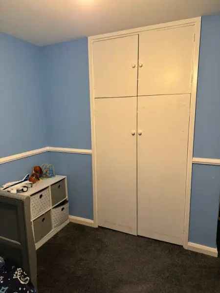 Flat For Rent in Lichfield, England