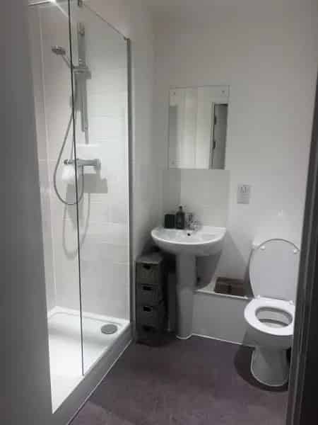 2 Bed Apartment Wandsworth Town Near Station