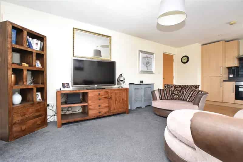 Flat For Sale , Leeds, England