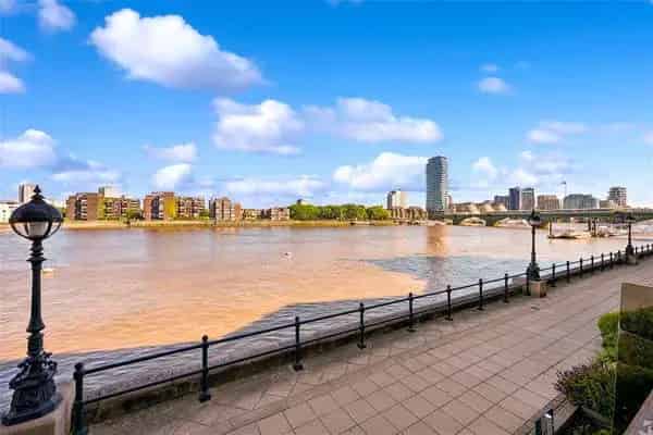 One Bedroom River View Apartment Chelsea Harbour