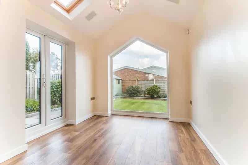 2 Bedroom End Terrace House for Sale Morley Leeds