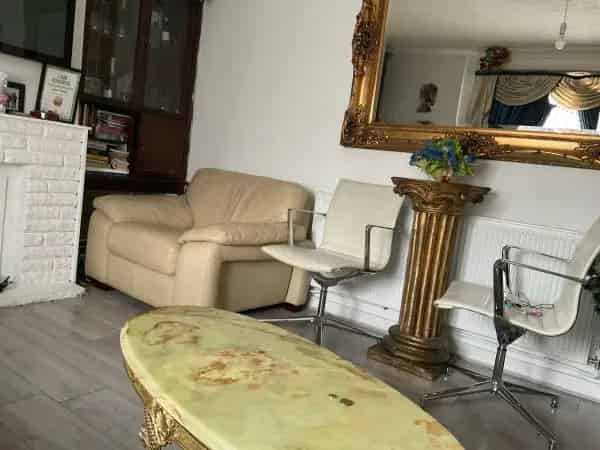 Flat For Rent , London, England