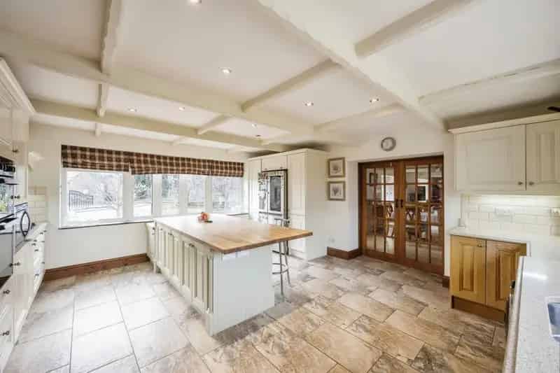 Stunning Family Home with Pool and Detached Garage