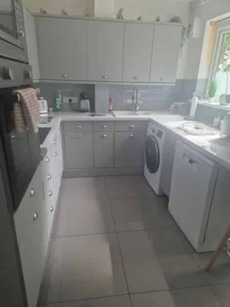 Ground Floor Flat with Garden Near Transport