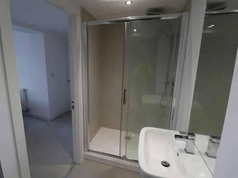 Two Bedroom Factory Conversion Near Town Centre