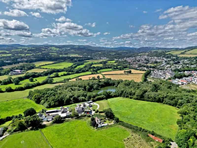 3 Bedroom Detached House with Stunning Views and Extended Living Space