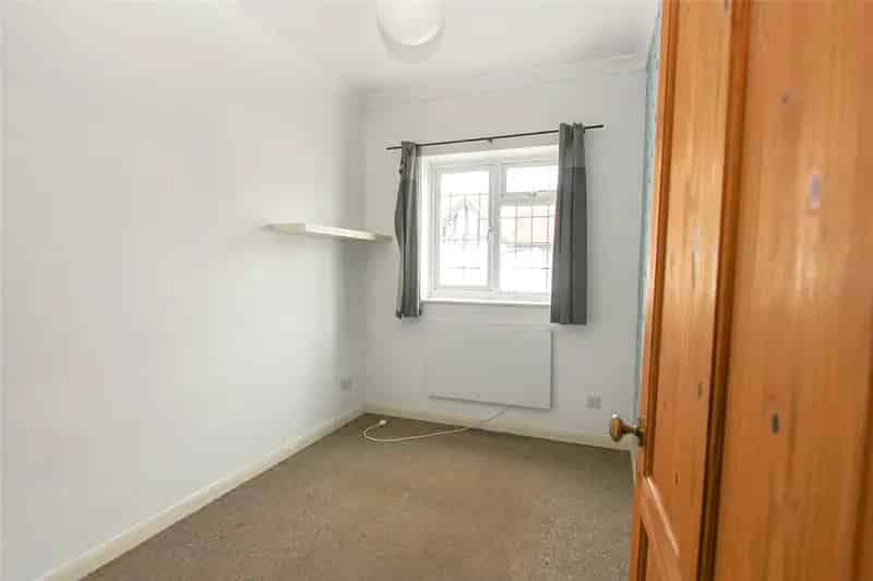 2 Bedroom Apartment Leigh-on-Sea 6 Month Let