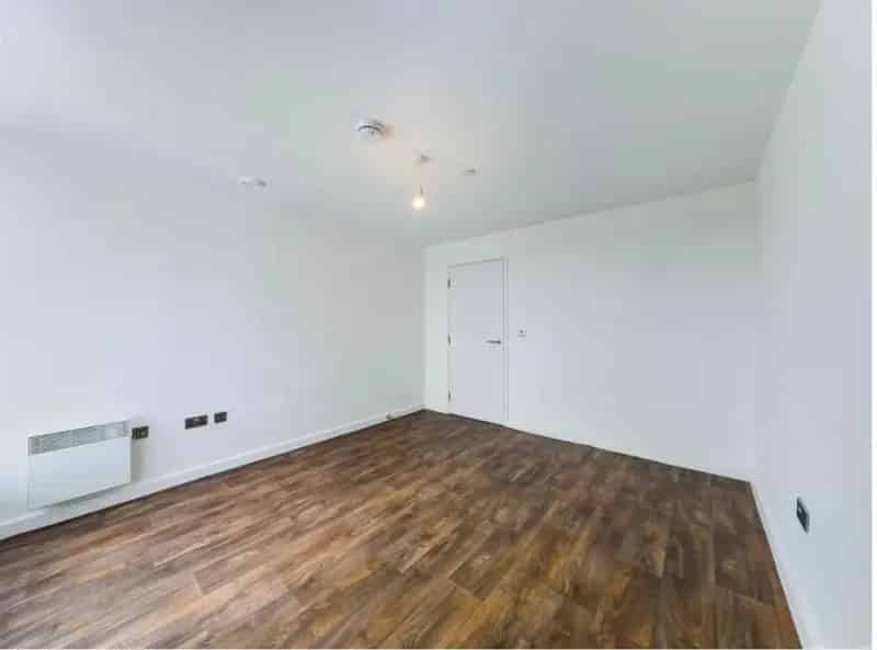 Modern One Bedroom Apartment Birmingham City Centre