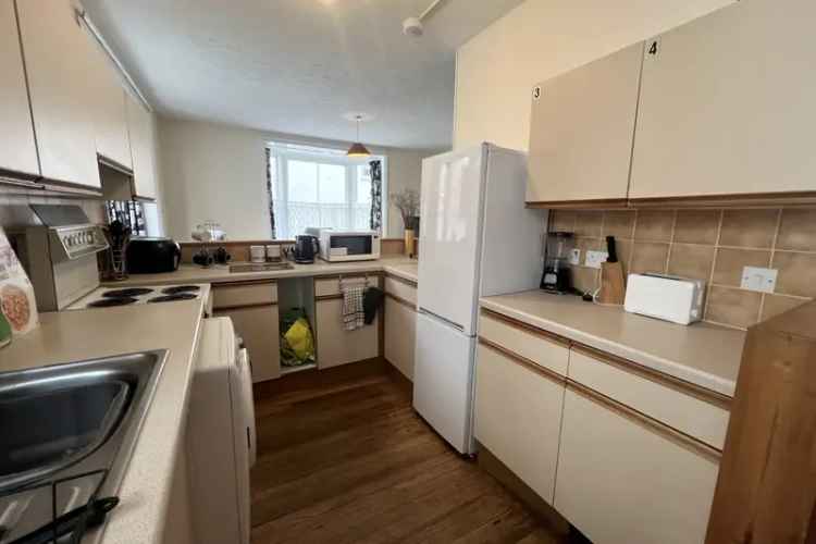 Fully Furnished Double Room with Communal Lounge Available Now
