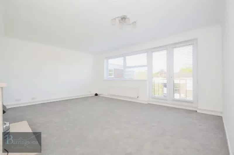 2 Bedroom Apartment for Couples
