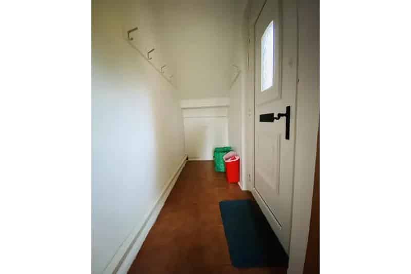 3 Bed Flat Garden Ground Floor 1 Reception Room