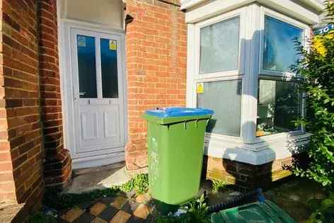 5 Bedroom House Southampton - Modern Student House - July 2025