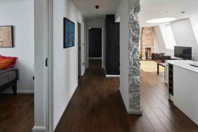 Flat for Rent Berners Street London W1T