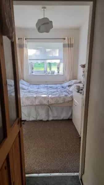 2 Bed House Near Park Shops Seeking 3 Bed Upgrade