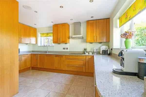 5 Bedroom Detached Home Marlow Buckinghamshire
