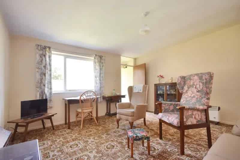 House For Sale , 44, Speak Close, Wakefield, England