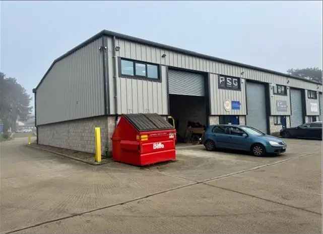 Modern Industrial Warehouse and Commercial Building