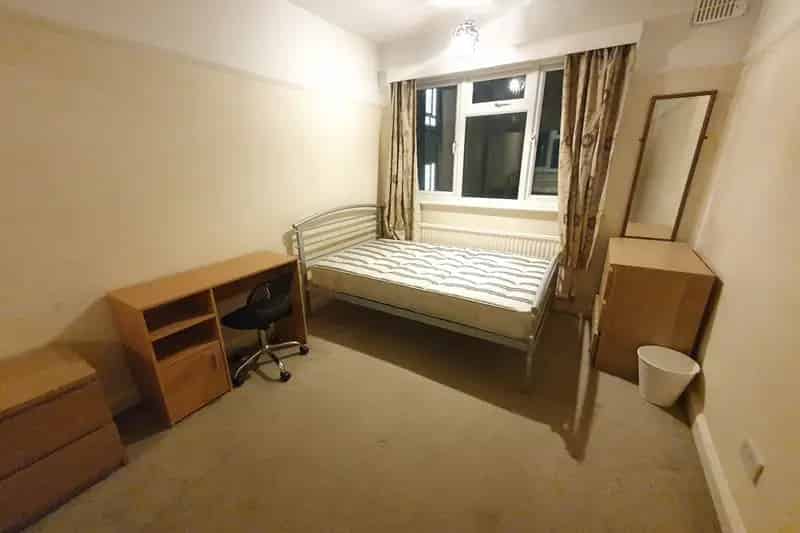 2 Bed Flat Norwich Golden Triangle Near Amenities