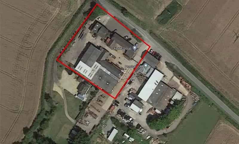 Commercial Property 1.1 Acres Converted Farm Buildings Industrial Office Space