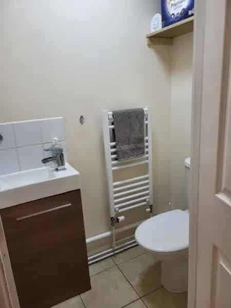 4 Bed House Open Plan Dining Kitchen Downstairs Toilet Solar Panels Driveway Garden Right to Buy